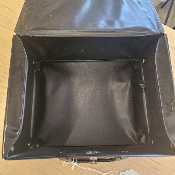 Vintage Barbie & Francie Thermos Lunchbox - Picture 6 of 7